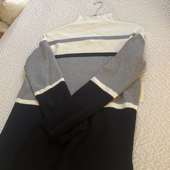 Striped sweater - Picture 3 of 3